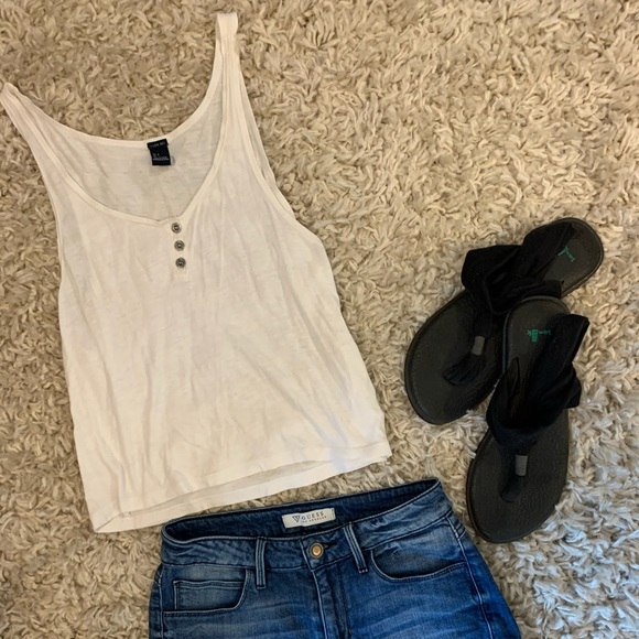 Tank top - Picture 1 of 1
